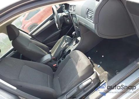 2017 Volkswagen Passat 1.8T S z USA, uszkodzony, nr VIN 1VWAT7A39HC05289